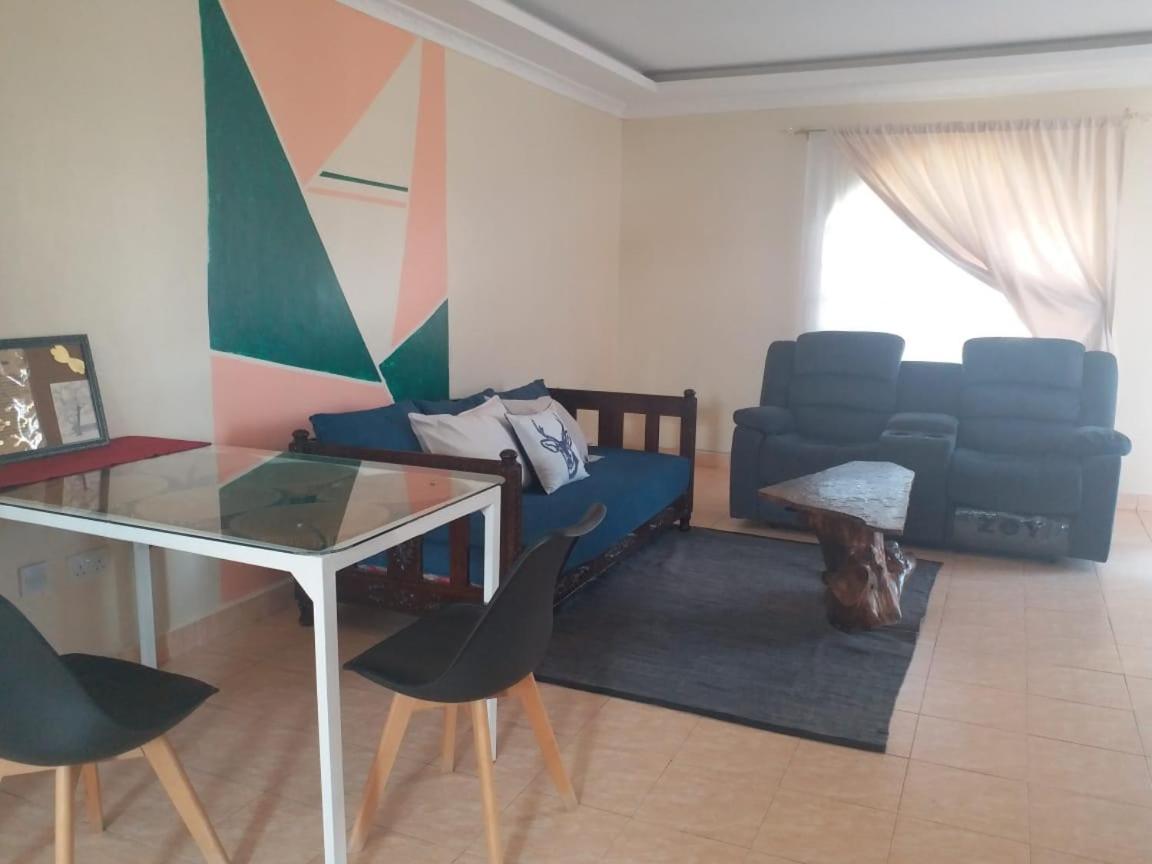 Razy'S Apartman Kakamega Kültér fotó